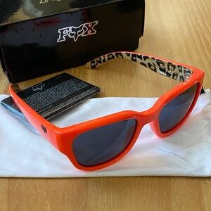 Fox Racing Eden Polarized Sunglasses Atomic Punch Cheetah New Never Worn 55 19